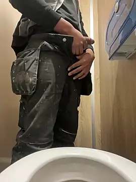 Snapshot of your_bi_slave chatting on 2, 11, 2025 your bi slave online show from 2, 11, 2025