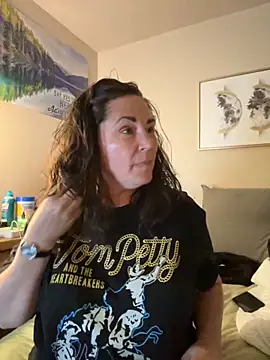 Snapshot of petalsexy chatting on 22, 10, 2025 petalsexy online show from 22, 10, 2025