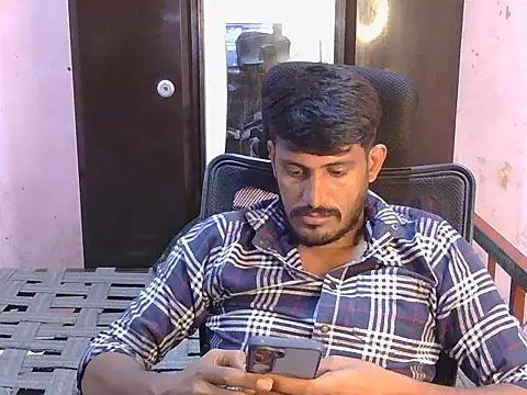 Snapshot of krishjaat43 chatting on 12, 7, 2026 krishjaat43 online show from 12, 7, 2026