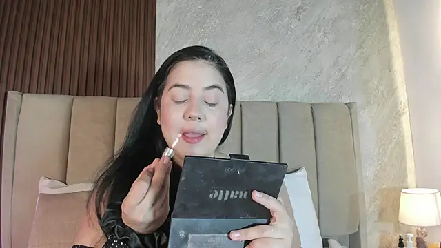 Cris Spicy  online show from 16, 5, 2026