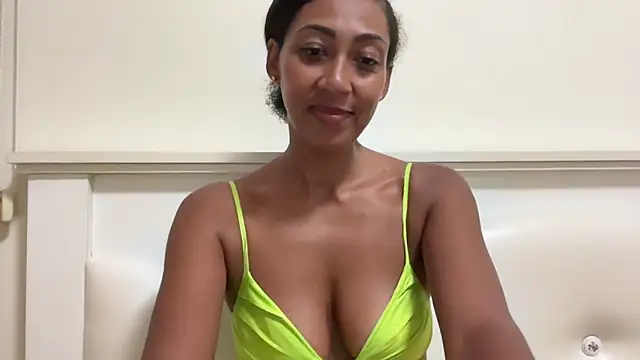 Vaylisse online show from 17, 9, 2025