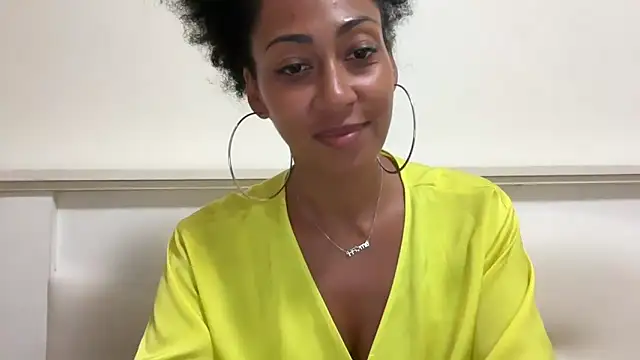 Vaylisse online show from 6, 10, 2025