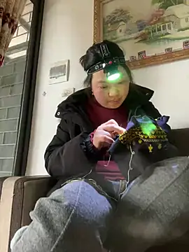 Nhung584 online show from 11, 2, 2026