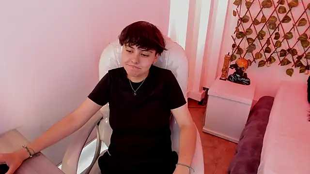 Nathaly ds online show from 16, 12, 2025