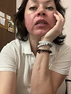 Kiravix online show from 10, 4, 2026