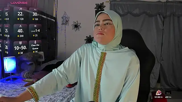 Snapshot of MarianFadel chatting on 23, 9, 2025 MarianFadel online show from 23, 9, 2025