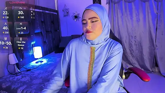 Snapshot of MarianFadel chatting on 11, 10, 2025 MarianFadel online show from 11, 10, 2025