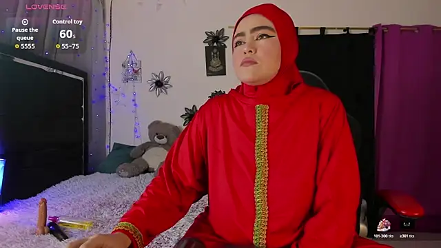 Snapshot of MarianFadel chatting on 24, 10, 2025 MarianFadel online show from 24, 10, 2025