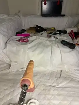 Ozge-SluttyScream69 online show from 19, 12, 2025