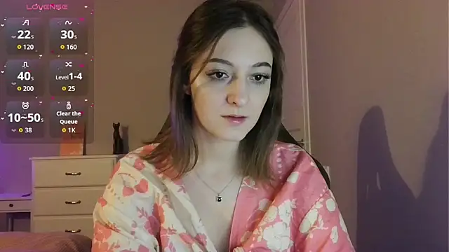 white liillyy online show from 22, 4, 2026