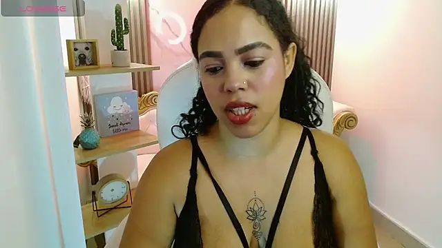 Snapshot of candyhot_tk chatting on 22, 4, 2026 candyhot tk online show from 22, 4, 2026