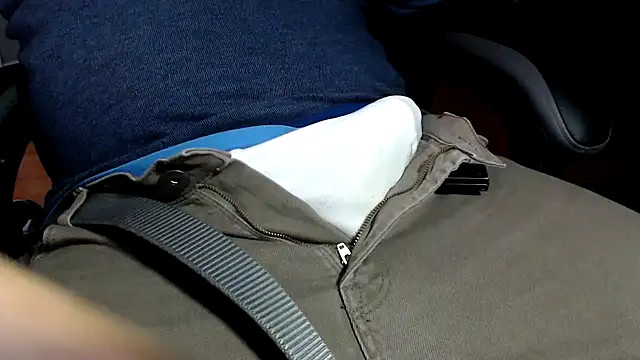 whitewagonsuck online show from 10, 4, 2026