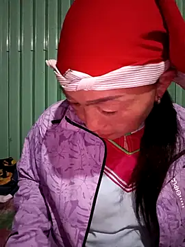 Snapshot of Exembin chatting on 11, 9, 2025 Exembin online show from 11, 9, 2025