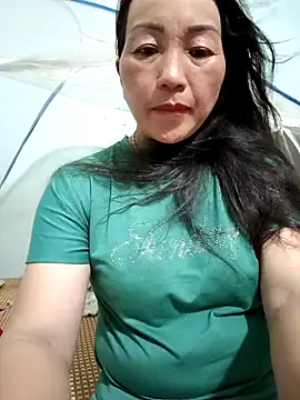 Snapshot of Exembin chatting on 19, 9, 2025 Exembin online show from 19, 9, 2025