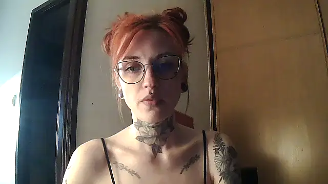 Zelesuida online show from 9, 9, 2025