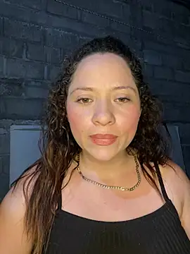 Snapshot of sabrossa chatting on 24, 7, 2026 sabrossa online show from 24, 7, 2026