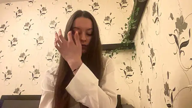 AshleyEady online show from 9, 10, 2025