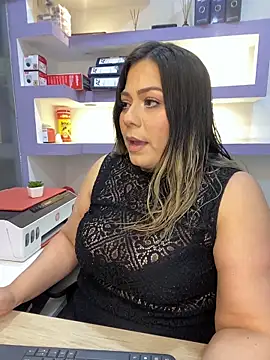 Snapshot of isabella_horney_ chatting on 20, 2, 2026 isabella horney online show from 20, 2, 2026