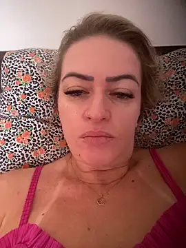 Snapshot of Alerquinasc chatting on 3, 4, 2026 Alerquinasc online show from 3, 4, 2026