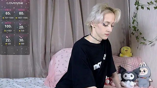 NextVibe  online show from 24, 11, 2025