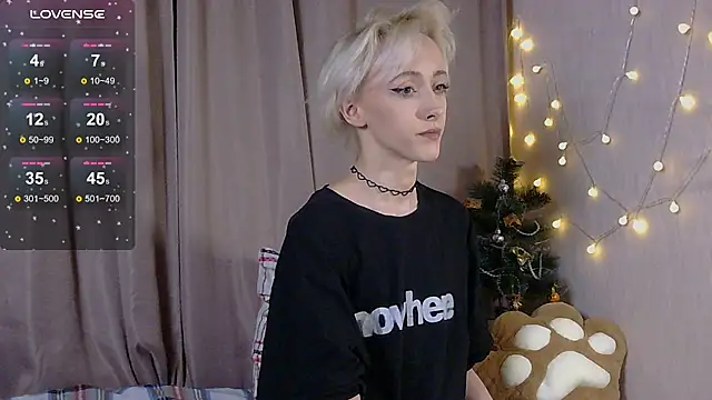 NextVibe  online show from 19, 12, 2025