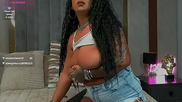 Sierra Quinn online show from 28, 3, 2026