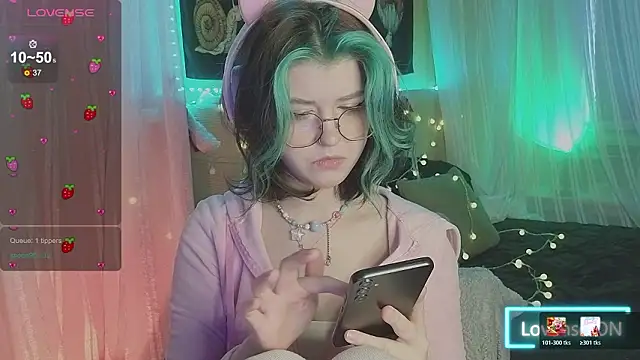 Miko Meow online show from 8, 3, 2026