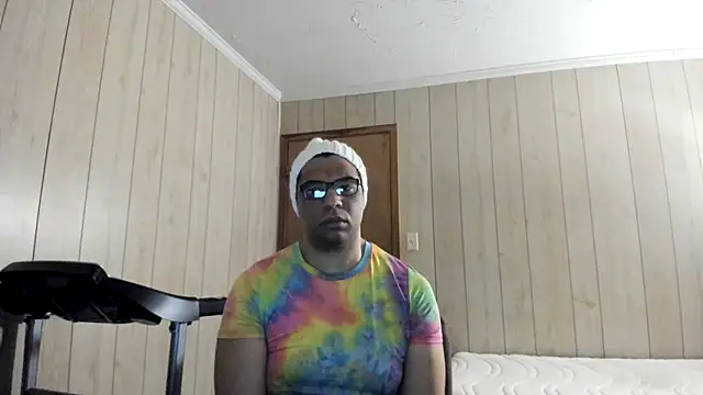 Snapshot of NaturalBeautyQueen chatting on 17, 6, 2026 NaturalBeautyQueen online show from 17, 6, 2026