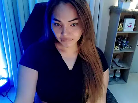 HolLyFaaCKer online show from 2, 10, 2025