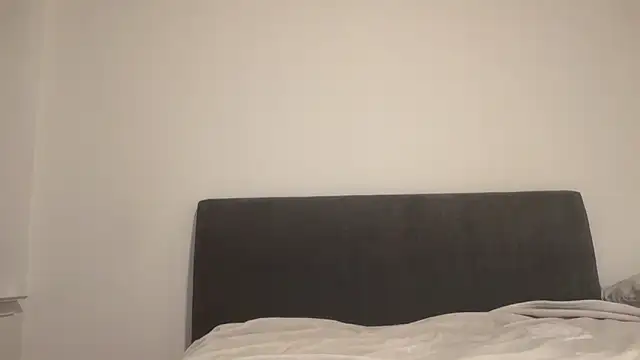 prettyykitty22 online show from 15, 6, 2026