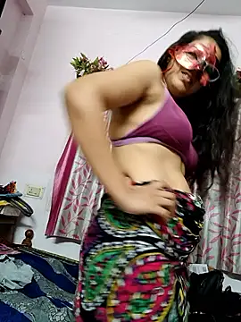 Snapshot of thanusi_2 chatting on 18, 4, 2026 thanusi 2 online show from 18, 4, 2026
