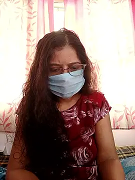 Snapshot of thanusi_2 chatting on 16, 5, 2026 thanusi 2 online show from 16, 5, 2026