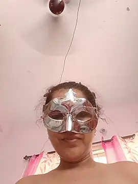 Snapshot of thanusi_2 chatting on 16, 5, 2026 thanusi 2 online show from 16, 5, 2026