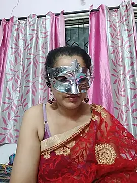 Snapshot of thanusi_2 chatting on 17, 5, 2026 thanusi 2 online show from 17, 5, 2026