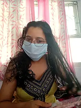 Snapshot of thanusi_2 chatting on 27, 5, 2026 thanusi 2 online show from 27, 5, 2026
