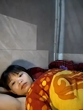 LinhNa999 online show from 22, 12, 2025