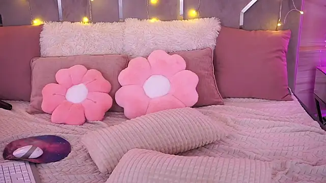 MysticGrace online show from 19, 4, 2026