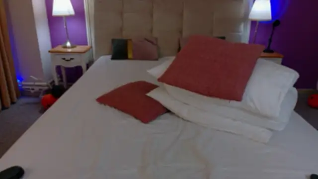 KimoraJoy online show from 15, 12, 2025