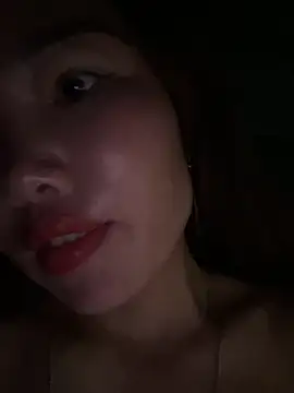 Snapshot of Sunny_lotus chatting on 31, 10, 2025 Sunny lotus online show from 31, 10, 2025