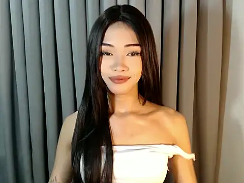 holyakiesha online show from 6, 4, 2026