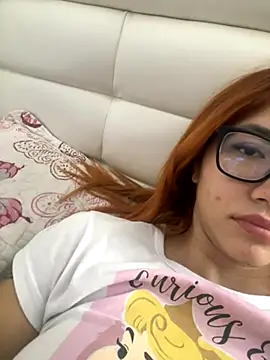 Snapshot of AmeliaRossi_ chatting on 25, 9, 2025 AmeliaRossi  online show from 25, 9, 2025