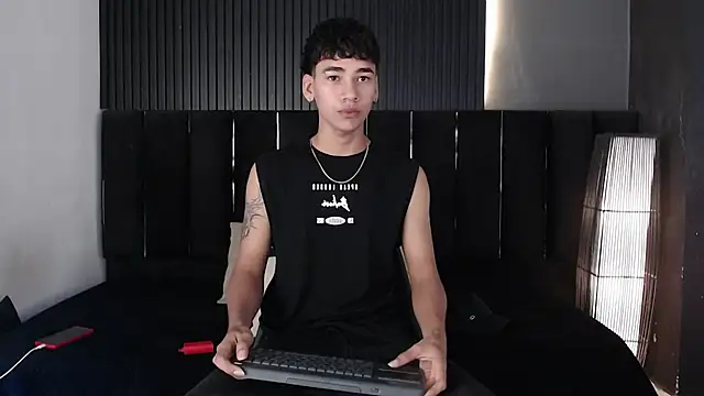 Snapshot of Dominic_ghost chatting on 8, 4, 2026 Dominic ghost online show from 8, 4, 2026