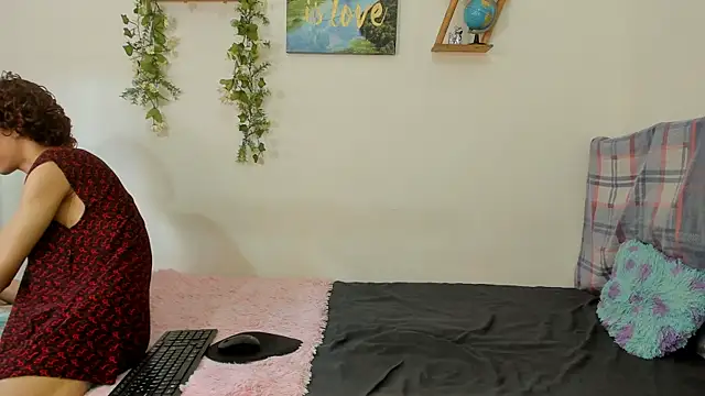 Peterfrost19 online show from 19, 9, 2025