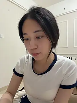 Snapshot of shishi0688 chatting on 17, 5, 2026 shishi0688 online show from 17, 5, 2026