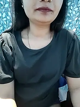 Snapshot of Vaani_Actress chatting on 13, 4, 2026 Vaani Actress online show from 13, 4, 2026