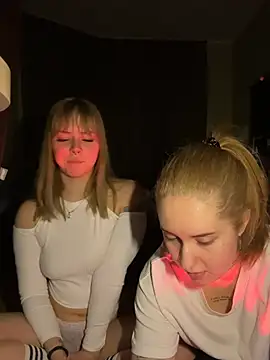 xxx sandra  online show from 4, 2, 2026