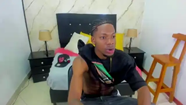 Snapshot of maikol_monstercock chatting on 4, 11, 2025 maikol monstercock online show from 4, 11, 2025