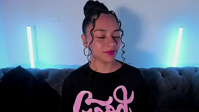 Angellit Afrodita  online show from 2, 12, 2025