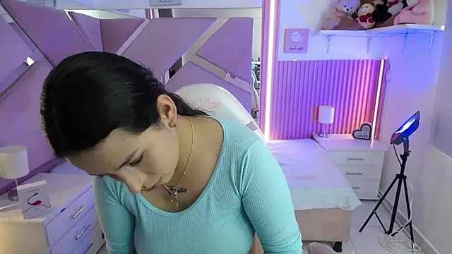 Mia garcia28 online show from 22, 11, 2025