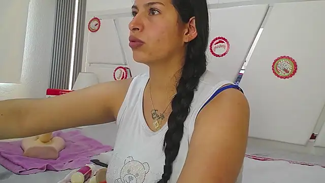 Mia garcia28 online show from 22, 12, 2025